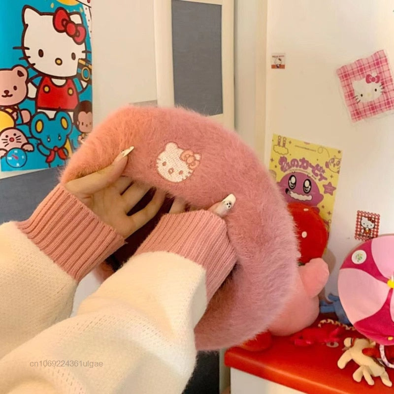 Sanrio Fluffy Beret Hat – Pinky Dollz